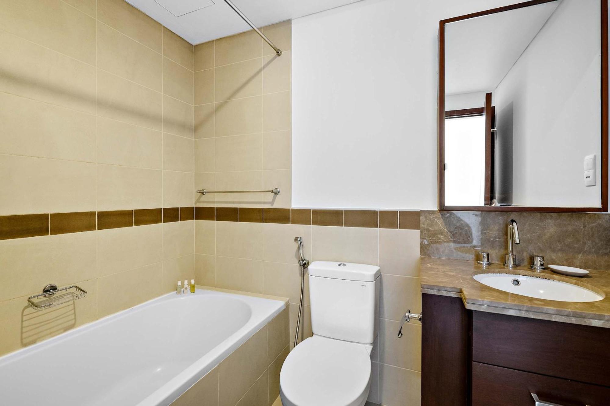 Silkhaus High Floor 1bdr Near Burj Khalifa With Balcony شقة